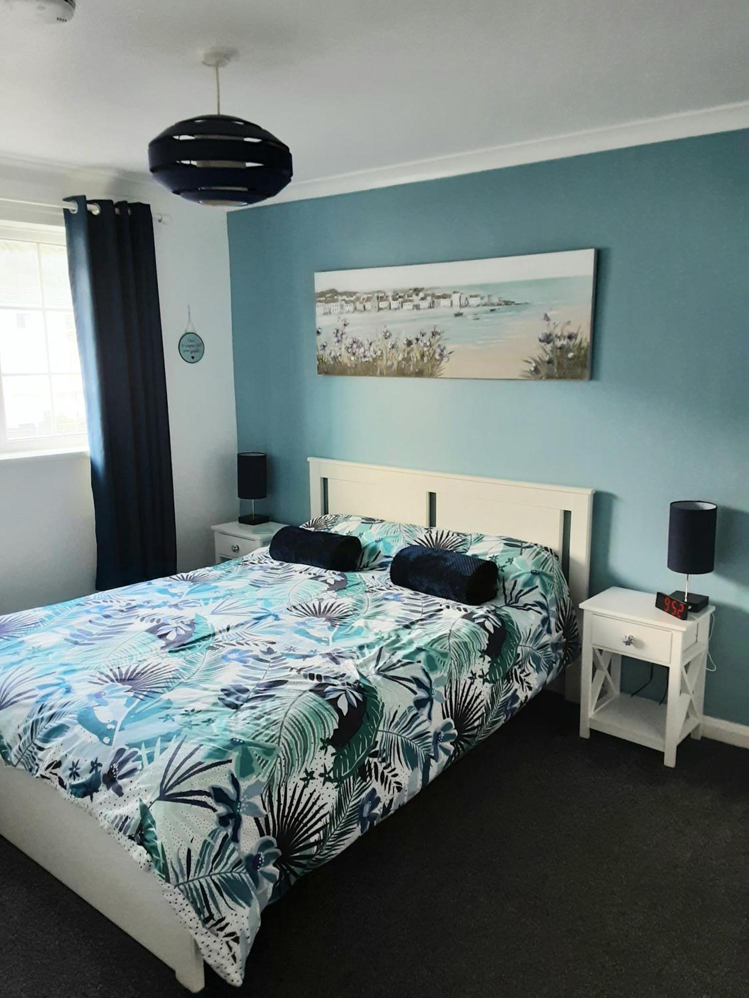 Inner Harbour Cottage Портрит Экстерьер фото